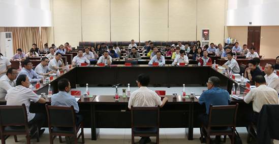 省國資委黨委副書記、副主任陳志忠 在青海物產(chǎn)集團講專題黨課