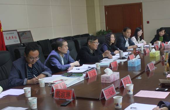 協(xié)調(diào)對(duì)接，有序推進(jìn)保稅物流中心項(xiàng)目建設(shè)